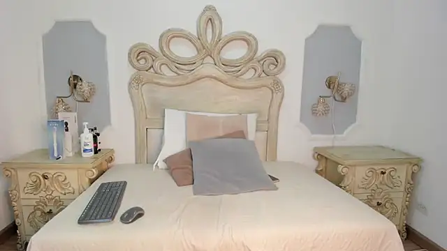 Snapshot of _chloe_adams chatting on November 24, 2025, 11:43 am chloe adams online show from November 24, 2025, 11:43 am