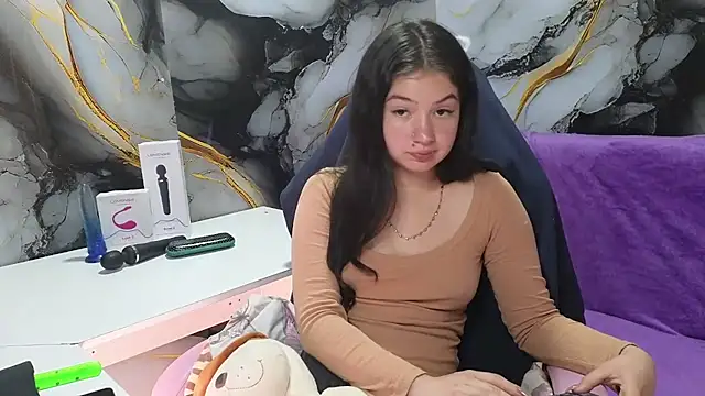 Snapshot of lilimini032 chatting on February 16, 2026, 8:29 pm lilimini032 online show from February 16, 2026, 8:29 pm