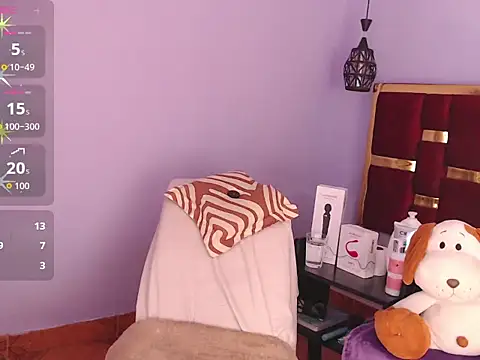 lilimini032 online show from November 11, 2025, 7:52 pm