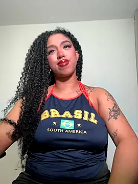 Snapshot of barbara_falcons chatting on October 20, 2025, 5:31 am barbara falcons online show from October 20, 2025, 5:31 am