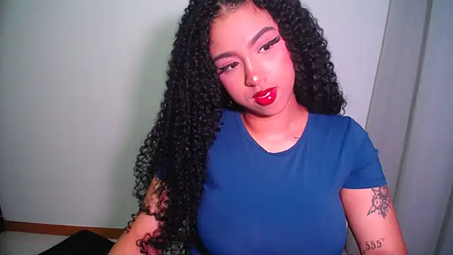 Snapshot of barbara_falcons chatting on October 17, 2025, 6:17 am barbara falcons online show from October 17, 2025, 6:17 am