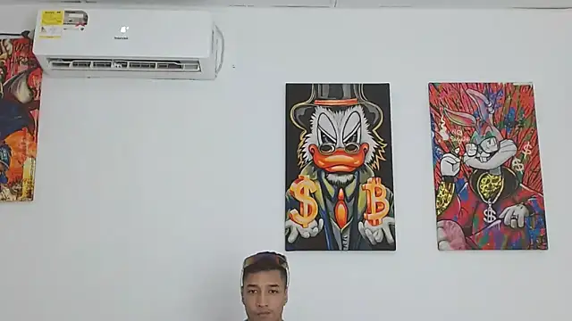 jose sexycumm online show from February 15, 2026, 3:44 pm