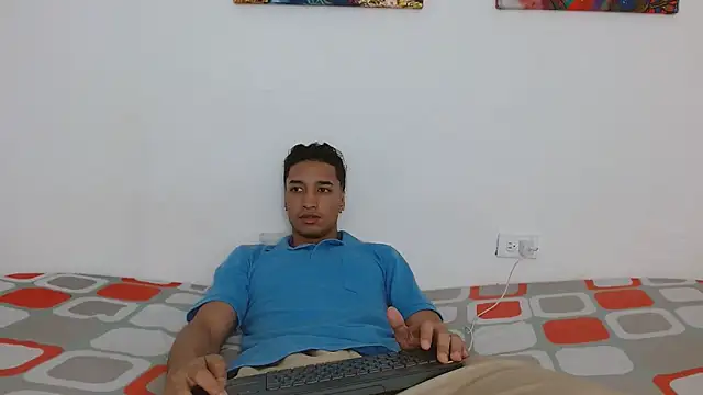 jose sexycumm online show from March 22, 2026, 6:20 pm