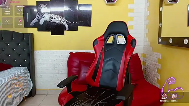 jose sexycumm online show from December 22, 2025, 7:58 pm