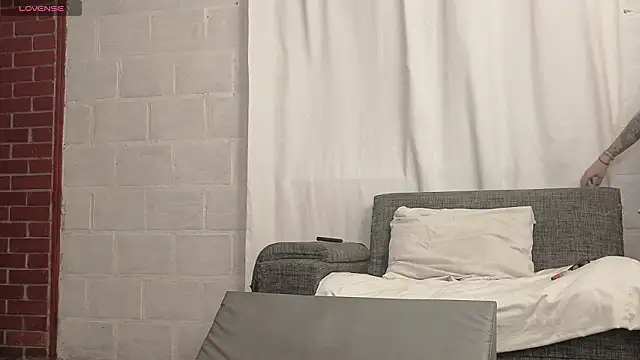 Kimandyuk online show from February 28, 2026, 1:27 am