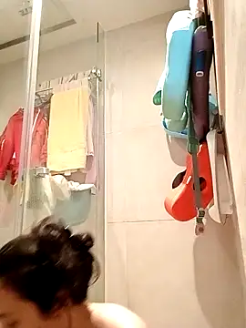 doggiepossession online show from March 7, 2025, 7:30 am