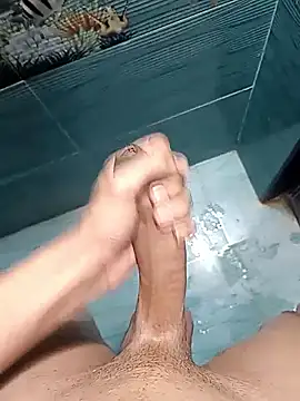 Snapshot of Mr_joh chatting on January 5, 2026, 6:11 pm Mr joh online show from January 5, 2026, 6:11 pm