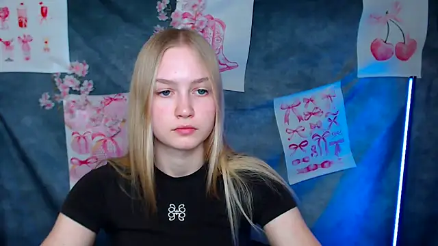 MademoiselleCl online show from March 4, 2026, 1:52 pm