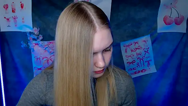 MademoiselleCl online show from March 7, 2026, 7:15 am