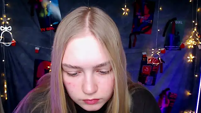 MademoiselleCl online show from January 18, 2026, 1:14 pm