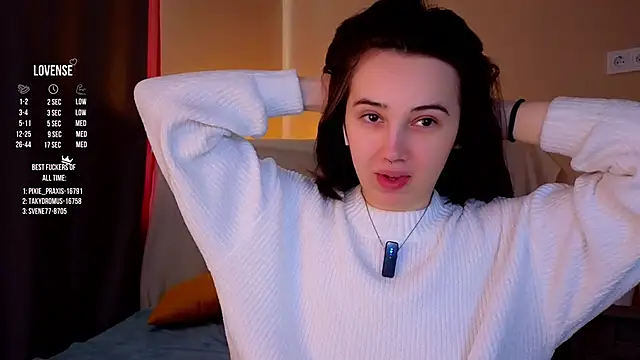 Snapshot of GillianDowdey chatting on October 9, 2025, 3:07 am GillianDowdey online show from October 9, 2025, 3:07 am