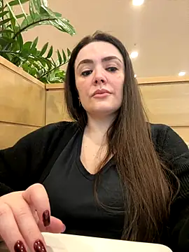 Snapshot of Sophie_Eaton chatting on October 30, 2025, 8:17 pm Sophie Eaton online show from October 30, 2025, 8:17 pm