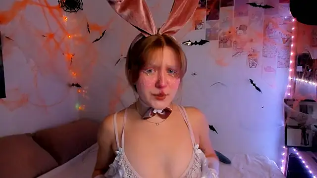 Snapshot of leazy_peazy chatting on October 30, 2025, 6:44 am leazy peazy online show from October 30, 2025, 6:44 am