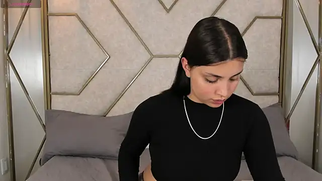 VickyBuunny online show from September 29, 2025, 2:01 pm