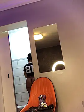 Snapshot of SZA_Doja chatting on October 29, 2025, 11:36 pm SZA Doja online show from October 29, 2025, 11:36 pm