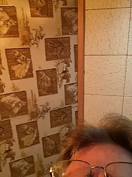 Snapshot of Tonybaloney1972 chatting on May 20, 2026, 10:34 am Tonybaloney1972 online show from May 20, 2026, 10:34 am