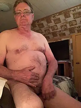 Snapshot of Tonybaloney1972 chatting on May 18, 2026, 8:57 pm Tonybaloney1972 online show from May 18, 2026, 8:57 pm