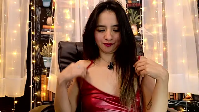 Snapshot of julietta___jackson chatting on August 4, 2026, 8:24 pm julietta jackson online show from August 4, 2026, 8:24 pm