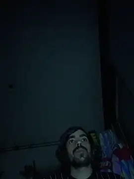 wolfwhite95 online show from October 8, 2025, 1:07 am