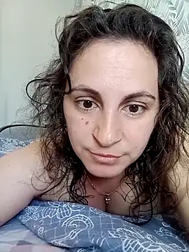 Snapshot of ShelaDiass chatting on May 1, 2026, 5:23 am ShelaDiass online show from May 1, 2026, 5:23 am