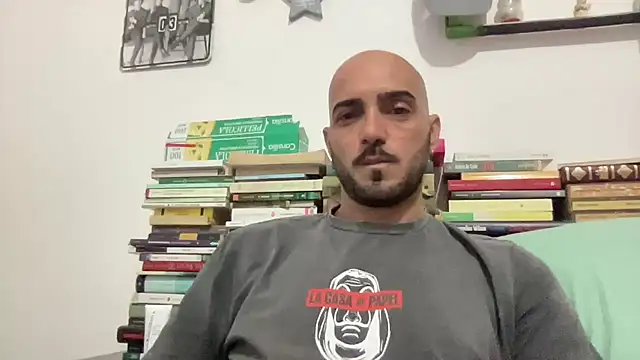 Snapshot of alessandromori91 chatting on May 9, 2026, 11:08 pm alessandromori91 online show from May 9, 2026, 11:08 pm