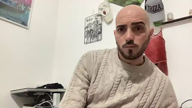 alessandromori91 online show from March 4, 2026, 2:36 pm