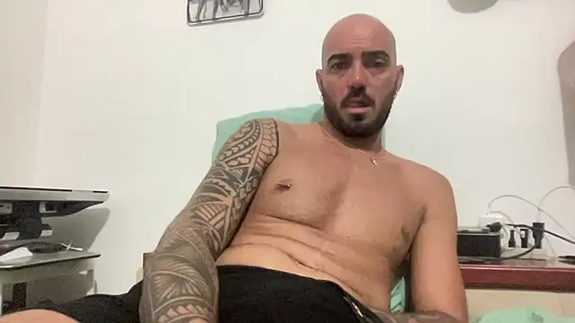 Snapshot of alessandromori91 chatting on September 13, 2025, 7:25 pm alessandromori91 online show from September 13, 2025, 7:25 pm