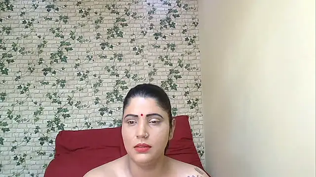 Snapshot of XIndianintimacy chatting on November 13, 2025, 7:07 pm XIndianintimacy online show from November 13, 2025, 7:07 pm