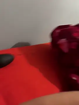 enzomlt online show from December 22, 2025, 2:01 am