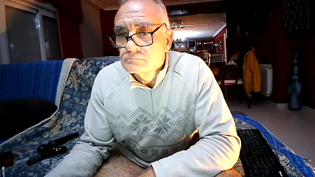 Snapshot of maduroguapo chatting on November 22, 2025, 10:08 pm maduroguapo online show from November 22, 2025, 10:08 pm