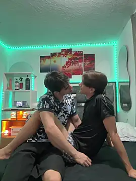 Alex and Fabian online show from April 25, 2026, 3:53 am