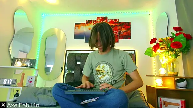 Alex and Fabian online show from February 9, 2025, 6:58 pm