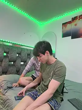 Alex and Fabian online show from March 11, 2026, 5:45 am