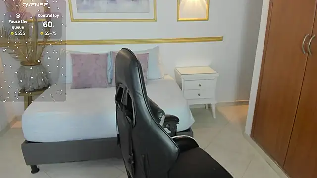 Snapshot of lia_sexx19 chatting on November 15, 2025, 2:15 am lia sexx19 online show from November 15, 2025, 2:15 am