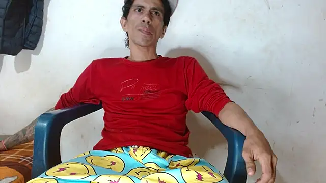 damian bottom bigcock online show from May 3, 2026, 7:28 pm