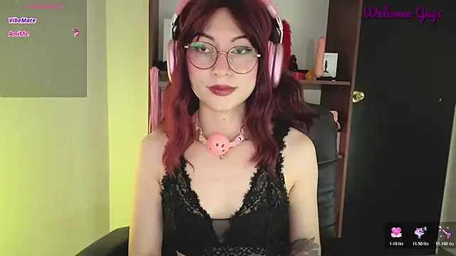 Snapshot of Celeste_Ford_18 chatting on May 8, 2026, 10:13 pm Celeste Ford 18 online show from May 8, 2026, 10:13 pm