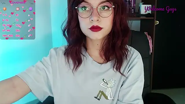 Snapshot of Celeste_Ford_18 chatting on November 23, 2025, 11:04 pm Celeste Ford 18 online show from November 23, 2025, 11:04 pm