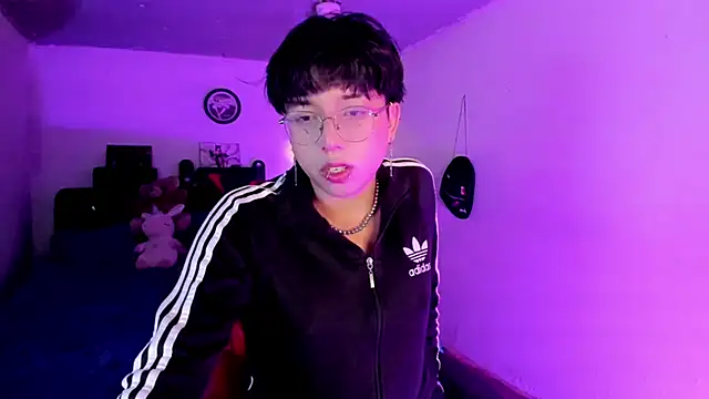 AnggelONfiree online show from February 20, 2026, 8:55 pm