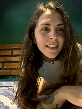 Snapshot of isadelasestrellas chatting on December 5, 2025, 9:01 pm isadelasestrellas online show from December 5, 2025, 9:01 pm