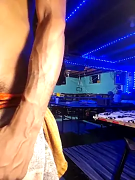 Snapshot of Cpp3377 chatting on November 17, 2025, 5:00 am Cpp3377 online show from November 17, 2025, 5:00 am