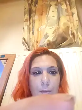 Snapshot of Geilesie32 chatting on March 23, 2026, 8:19 pm Geilesie32 online show from March 23, 2026, 8:19 pm