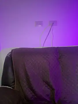 Snapshot of valentina_jonnes1 chatting on March 28, 2026, 5:52 am valentina jonnes1 online show from March 28, 2026, 5:52 am