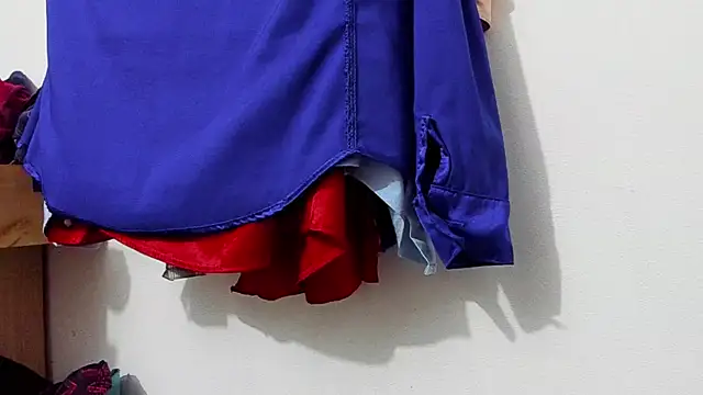 Evaaross 2345 online show from June 27, 2026, 12:33 pm