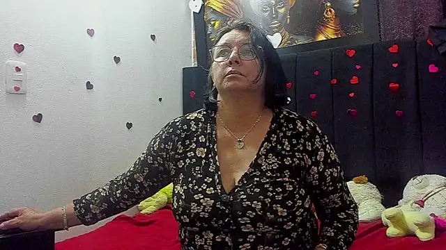 Evaaross 2345 online show from July 12, 2026, 7:58 pm