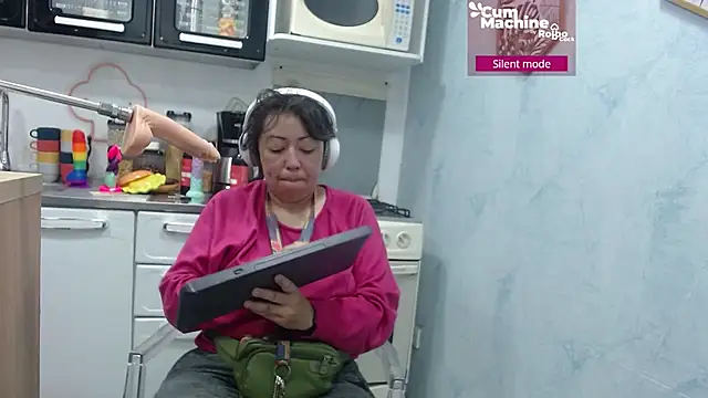 Drool Sucker online show from April 28, 2026, 11:58 am