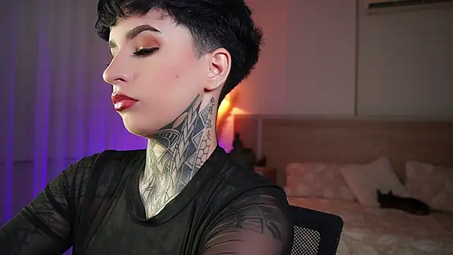 Snapshot of AliceShazaham_ chatting on September 12, 2025, 7:08 am AliceShazaham online show from September 12, 2025, 7:08 am