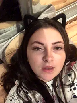 Snapshot of fairy365 chatting on December 5, 2024, 9:55 am fairy365 online show from December 5, 2024, 9:55 am