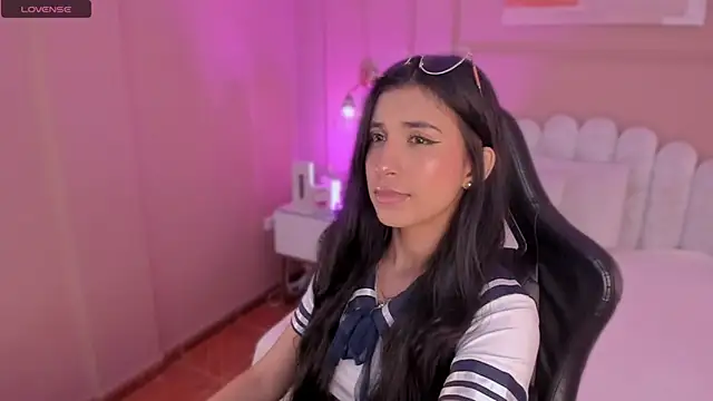 zia cooper online show from November 29, 2025, 7:03 pm