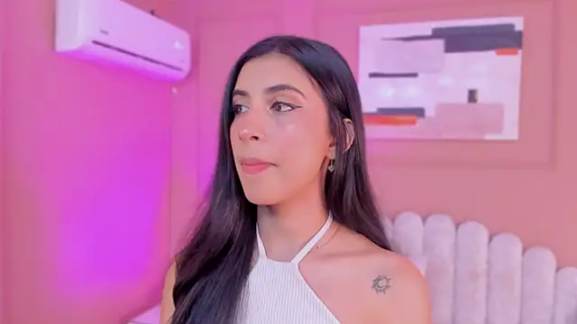 zia cooper online show from March 6, 2026, 6:58 pm