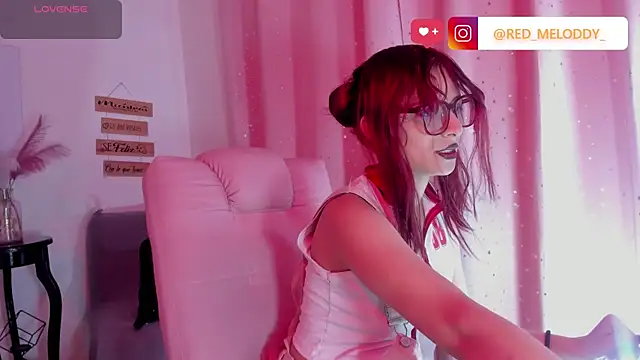 RedMeloddy online show from July 30, 2026, 10:20 pm